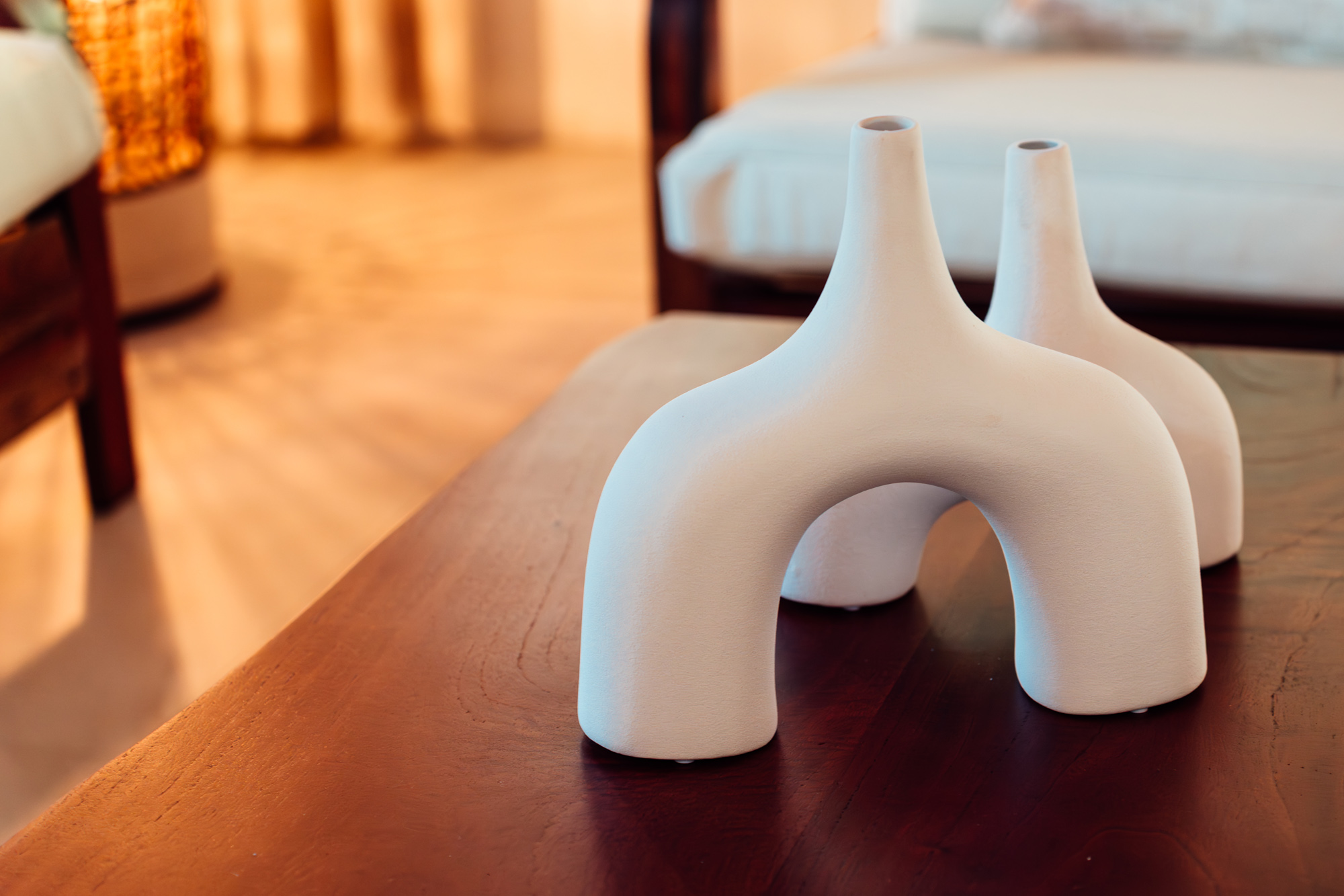 Serena villa arch vase on coffee table